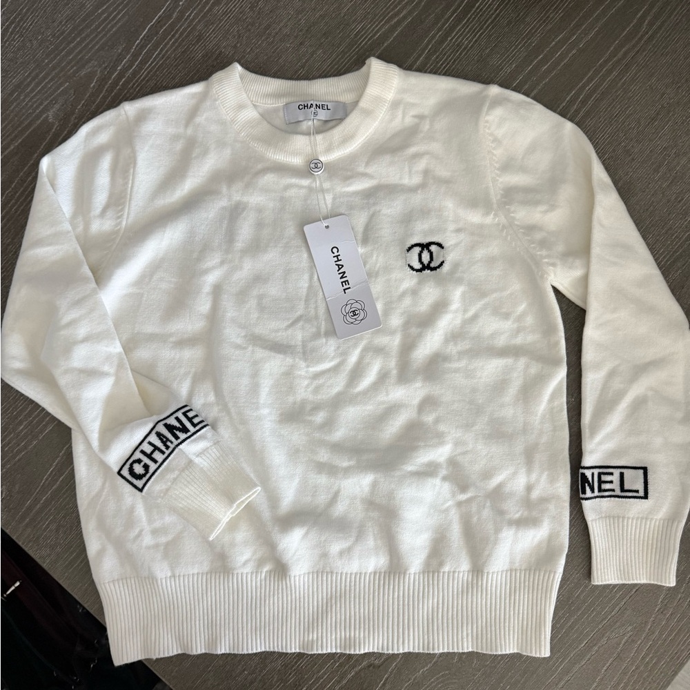 Ivory Crewneck Sweater for women
